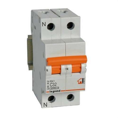 Interruptor diferencial RX³ 1P+N 32A Curva C com referência 419929 à marca LEGRAND