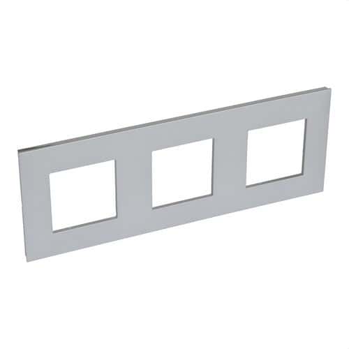 Moldura decorativa de 3 elementos alumínio/cromo Valena Next com referência 741043 à marca LEGRAND