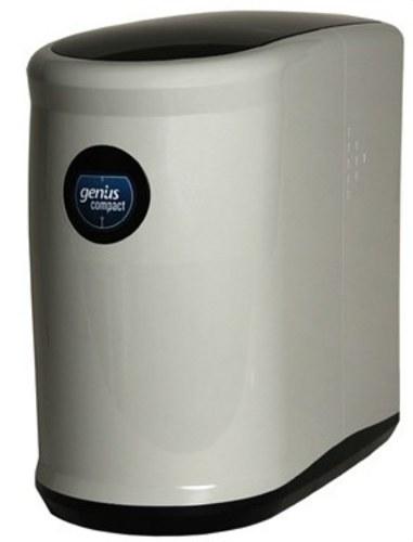 Osmose inversa doméstica GENIUS Compact com bomba com referência 304074 da marca ATH