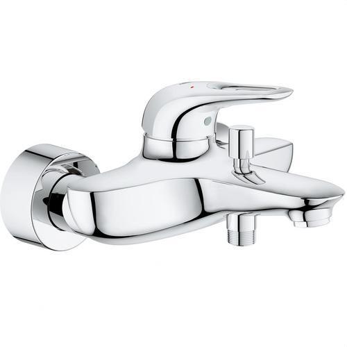 Misturadora monocomando para banheira e chuveiro Eurostyle New cromado com referência 33591003 à marca GROHE