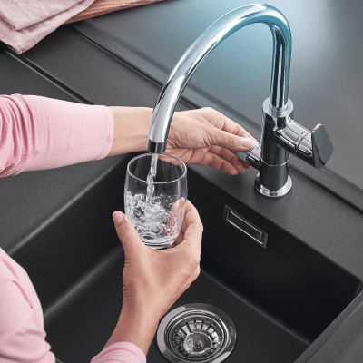 Filtro de água para otimizar água potável BWT AQA M300 com referência 812592 à marca ATH